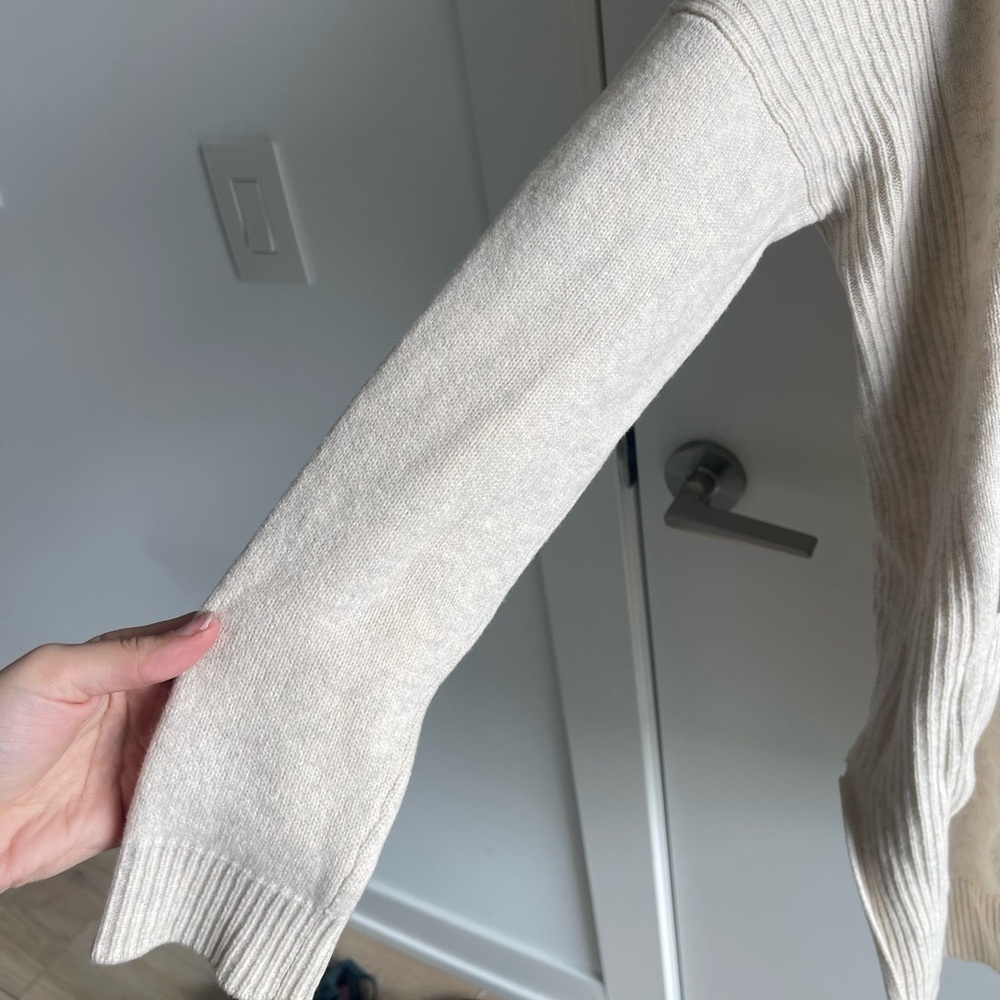 Vince Wool Cashmere Cream Cardigan - Picture 2 of 10